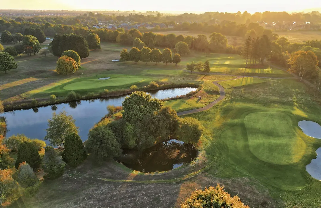 Bicester Hotel, Golf & Spa-1