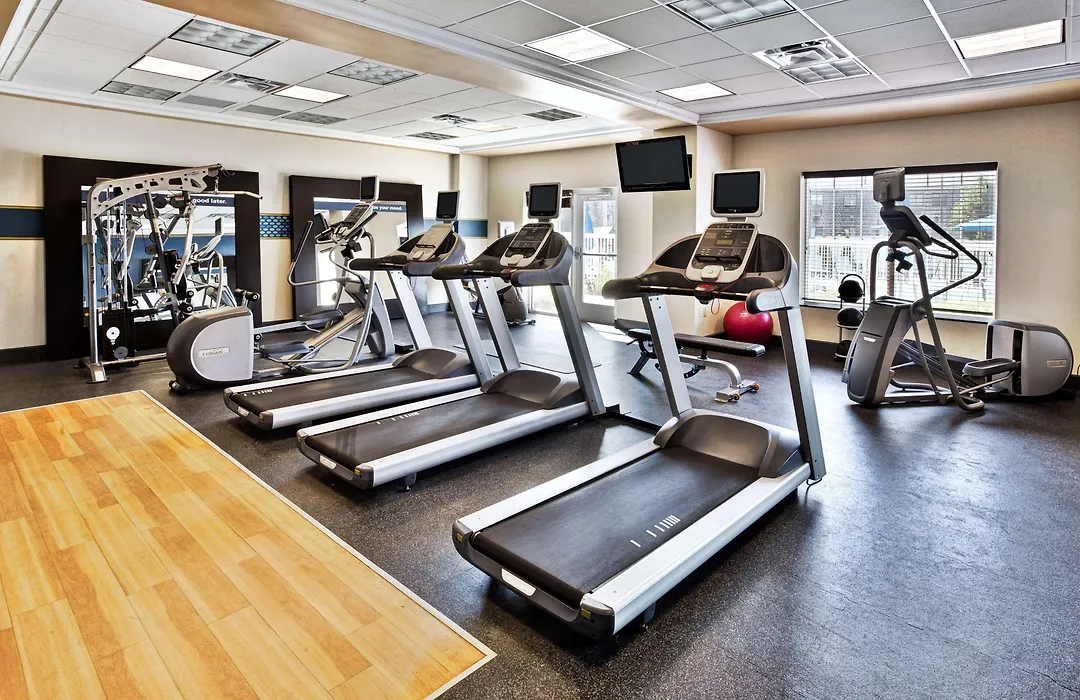 Hampton Inn & Suites - Cape Cod / West Yarmouth-1