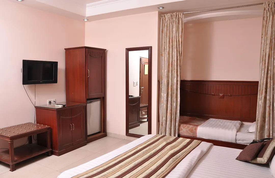Hotel Legend International-1