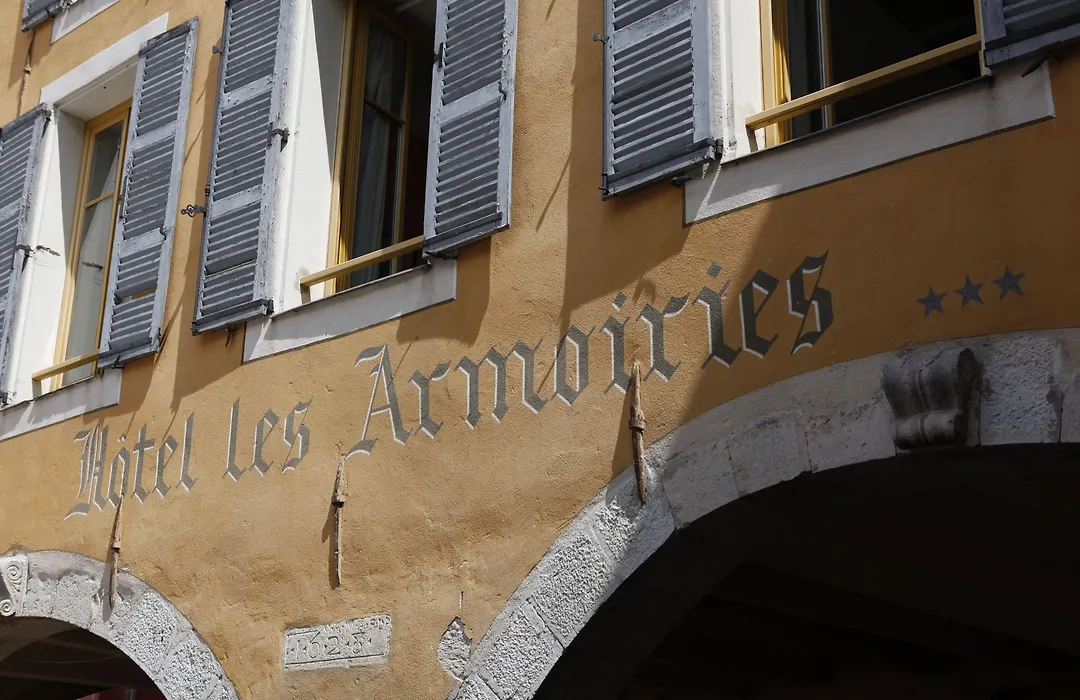 Hotel les Armoiries-1