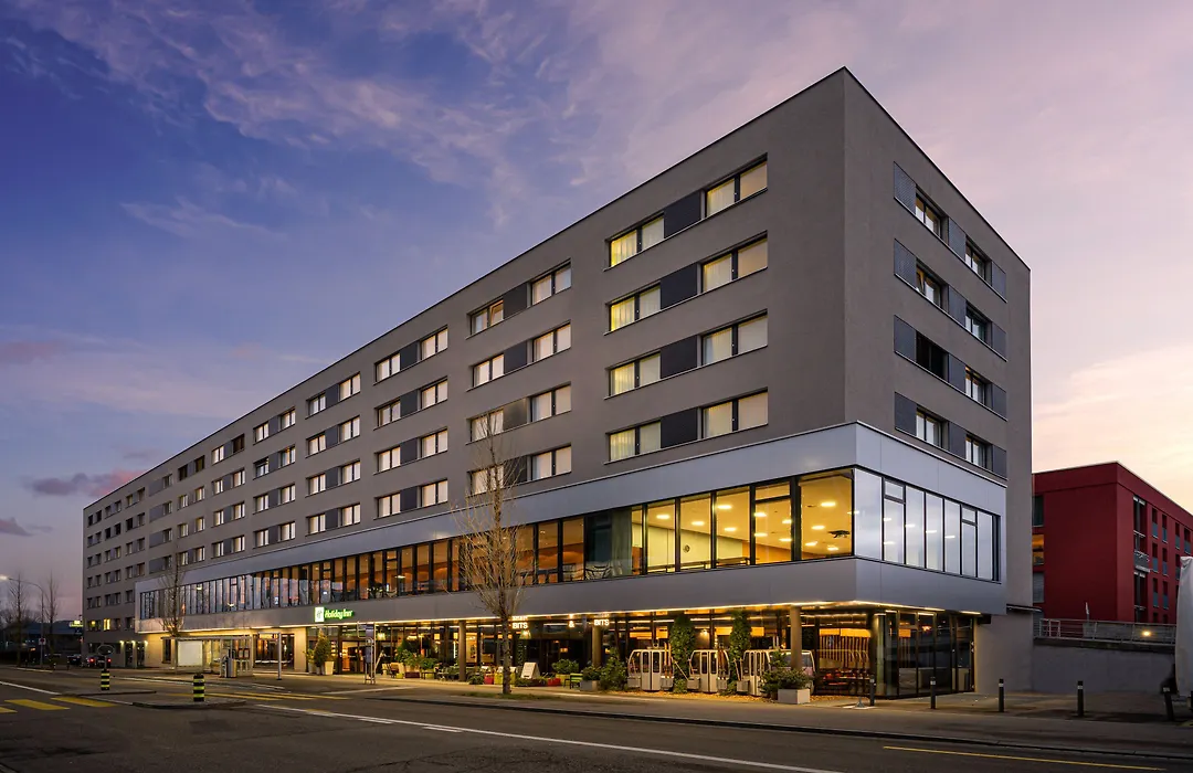 Holiday Inn Zuerich Messe By Ihg-1