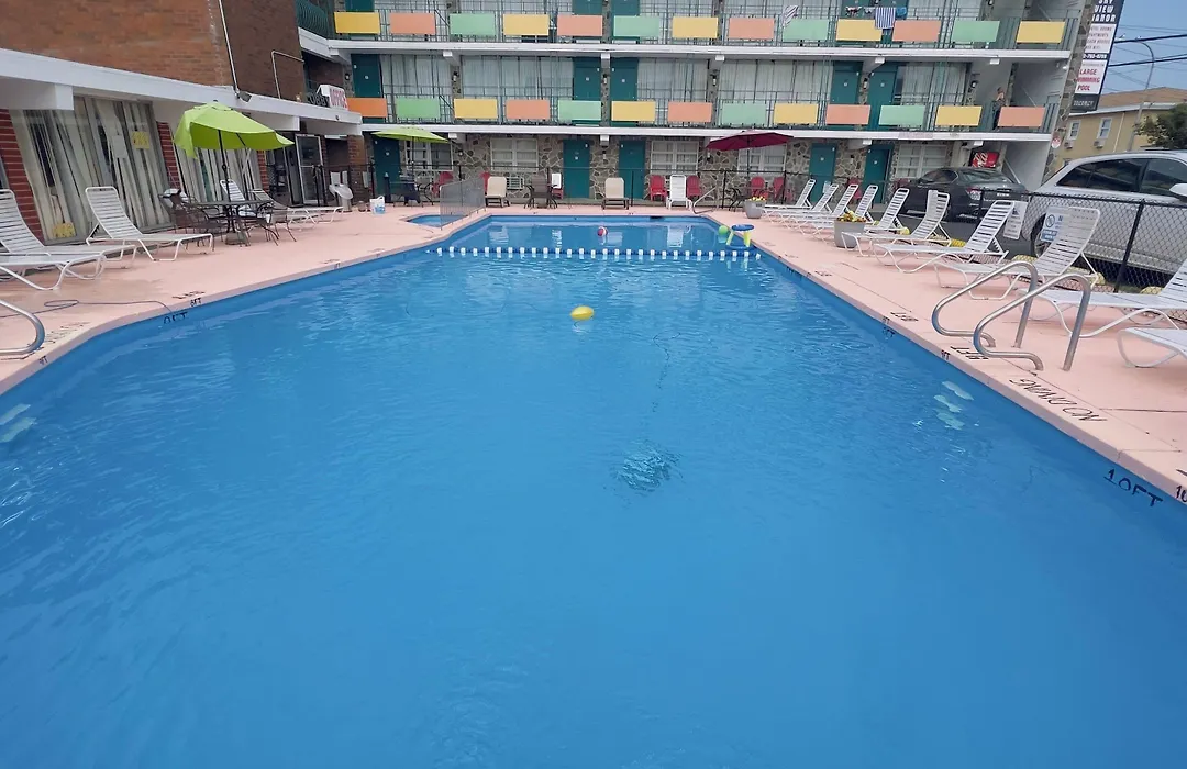 Skyview Manor Motel-1