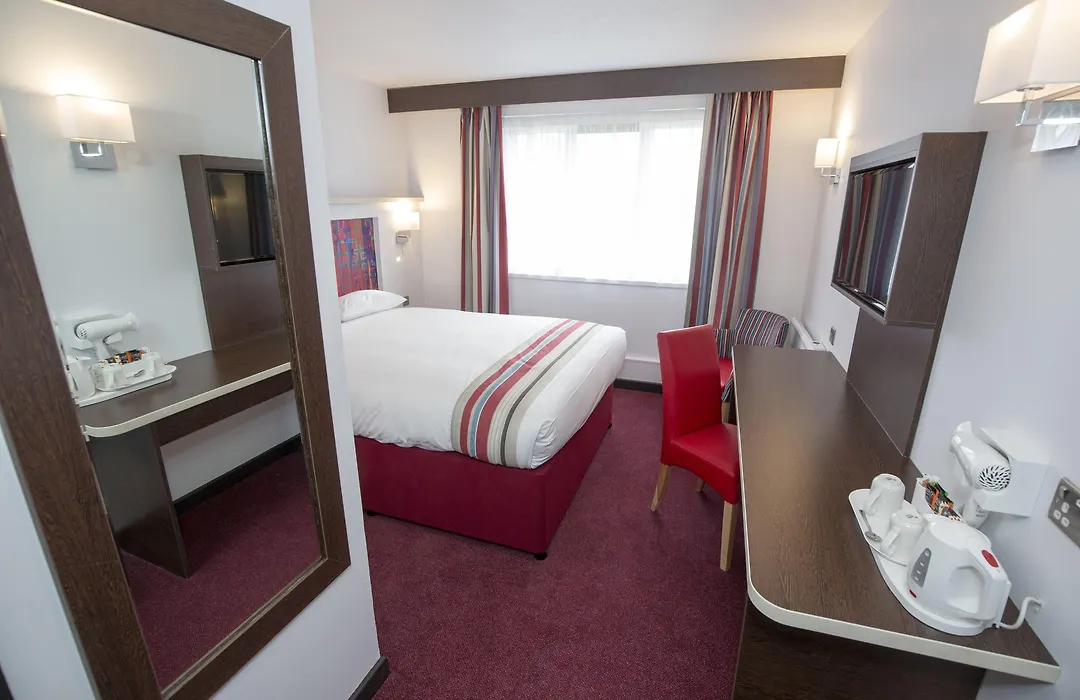 Ramada Milton Keynes-1