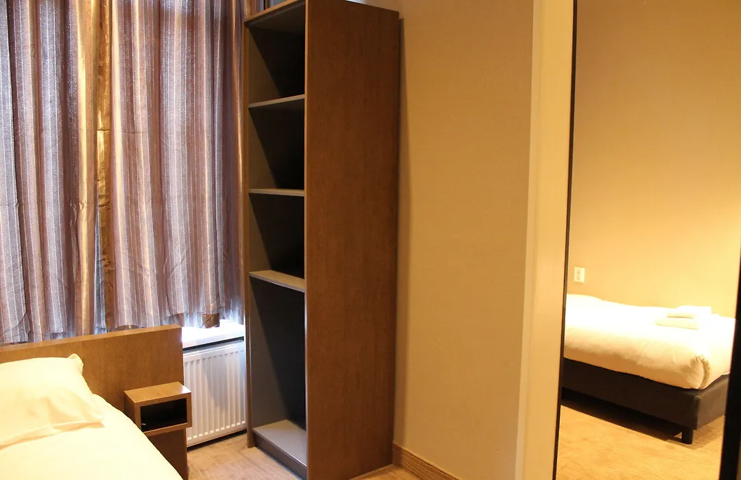 Blossoms City Hotel-1