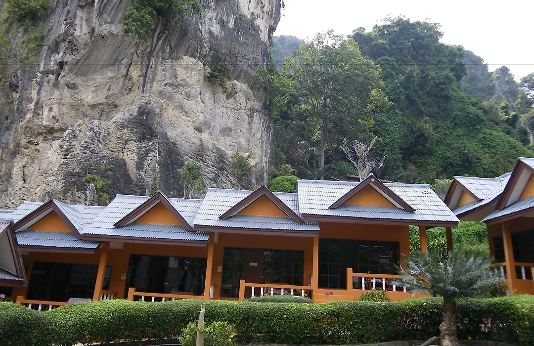 Diamond Cave Resort-1
