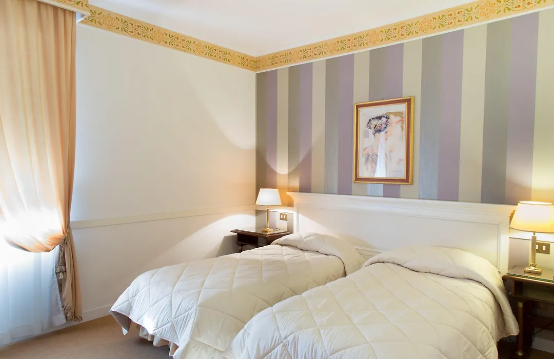 Hotel Tuder-1