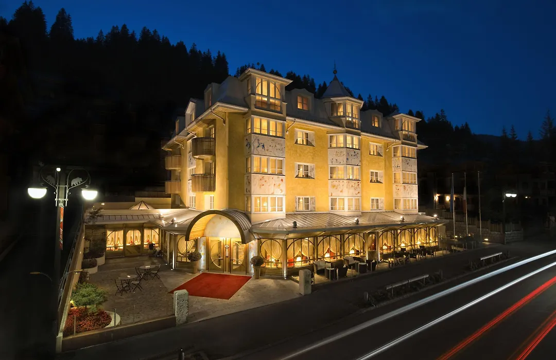 Alpen Suite Hotel-1