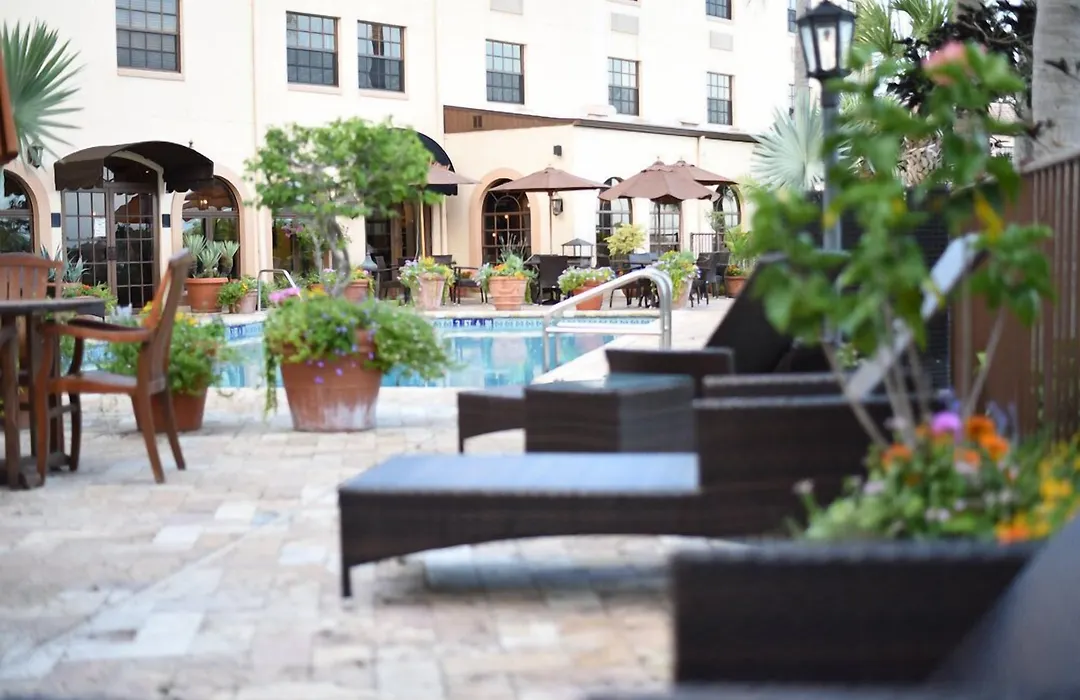 Inn On The Lakes-1