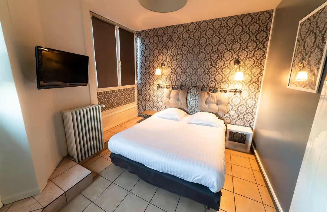 Hôtel Furania-1