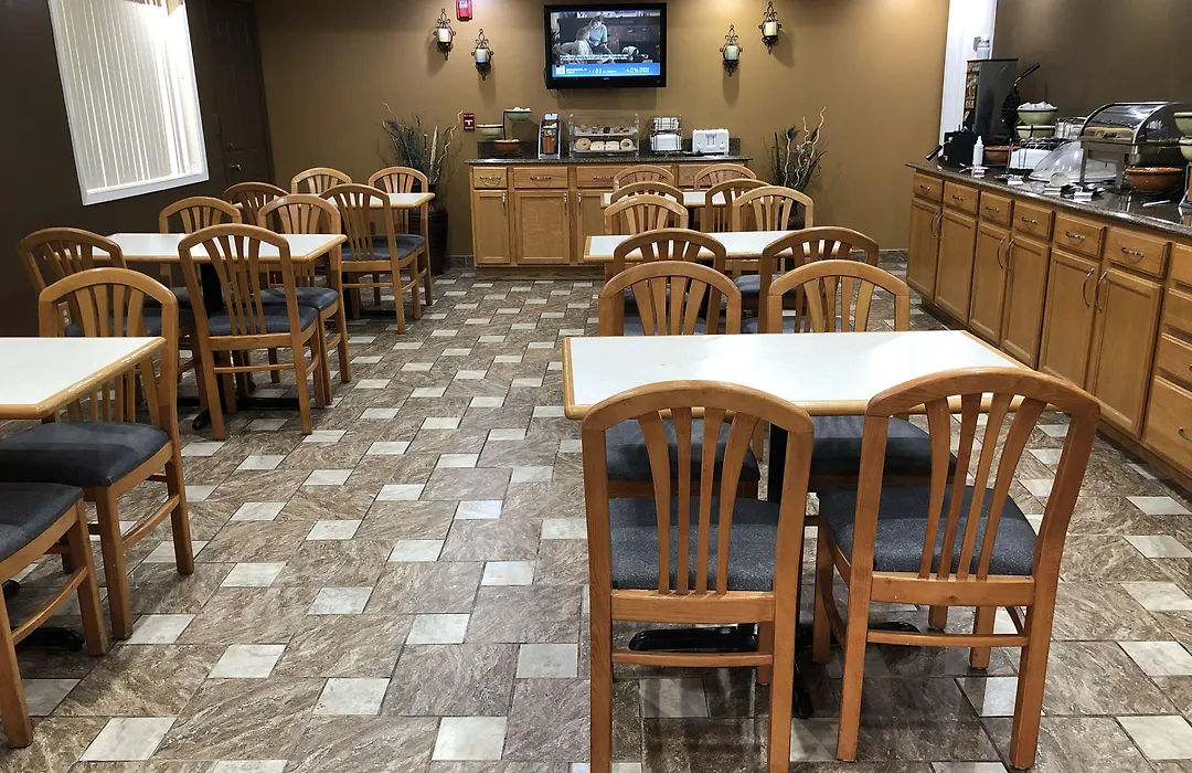 Amber Inn-1