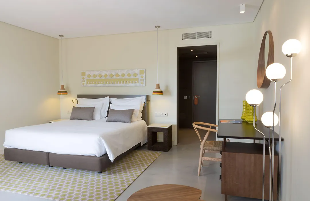 Ozadi Tavira Hotel-1