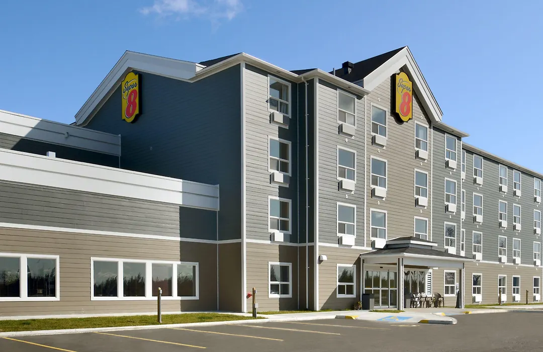 Super 8 By Wyndham Kapuskasing-1