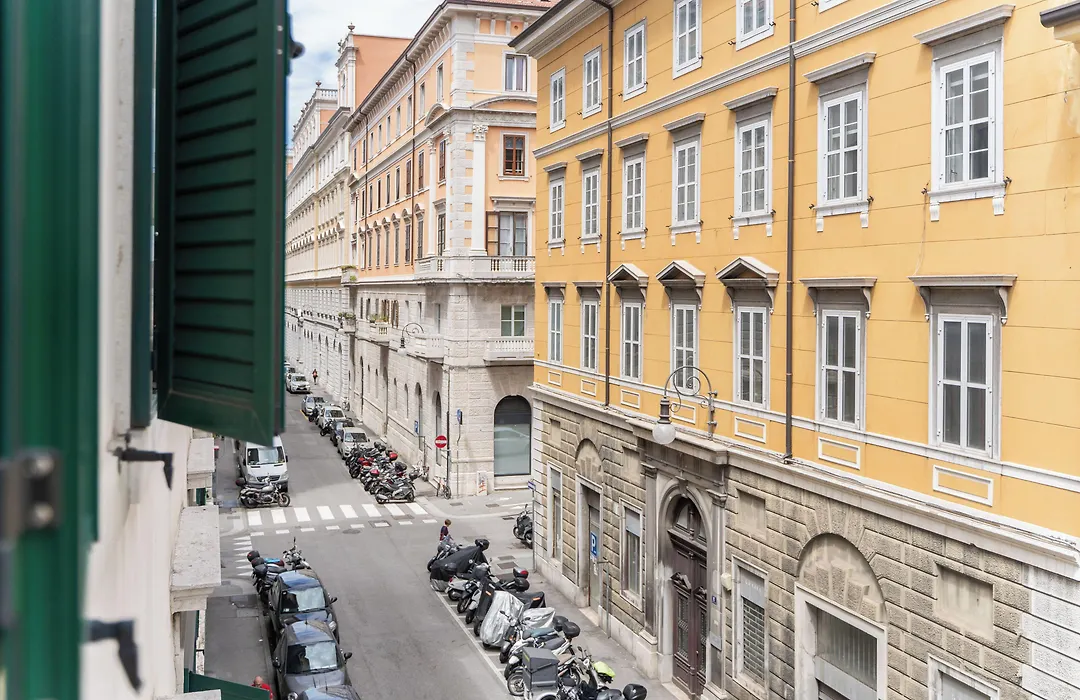 Hotel Italia-1