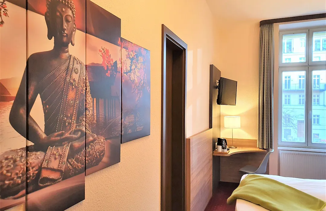 Melarose Feng Shui Hotel-1
