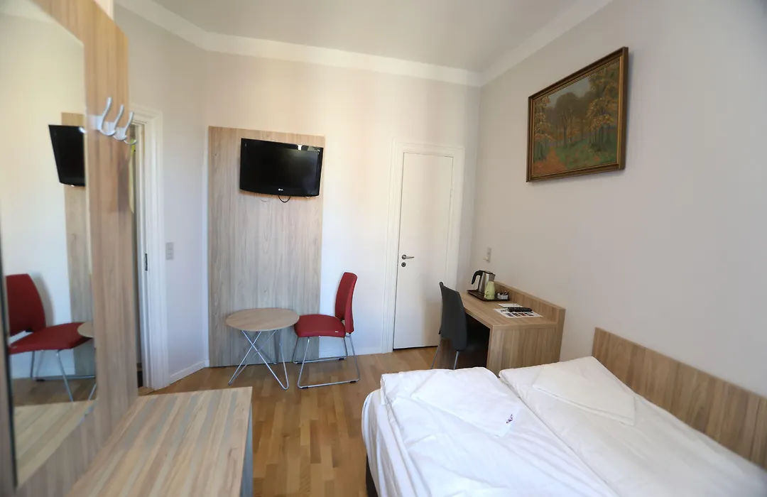 Hotel Skandia-1