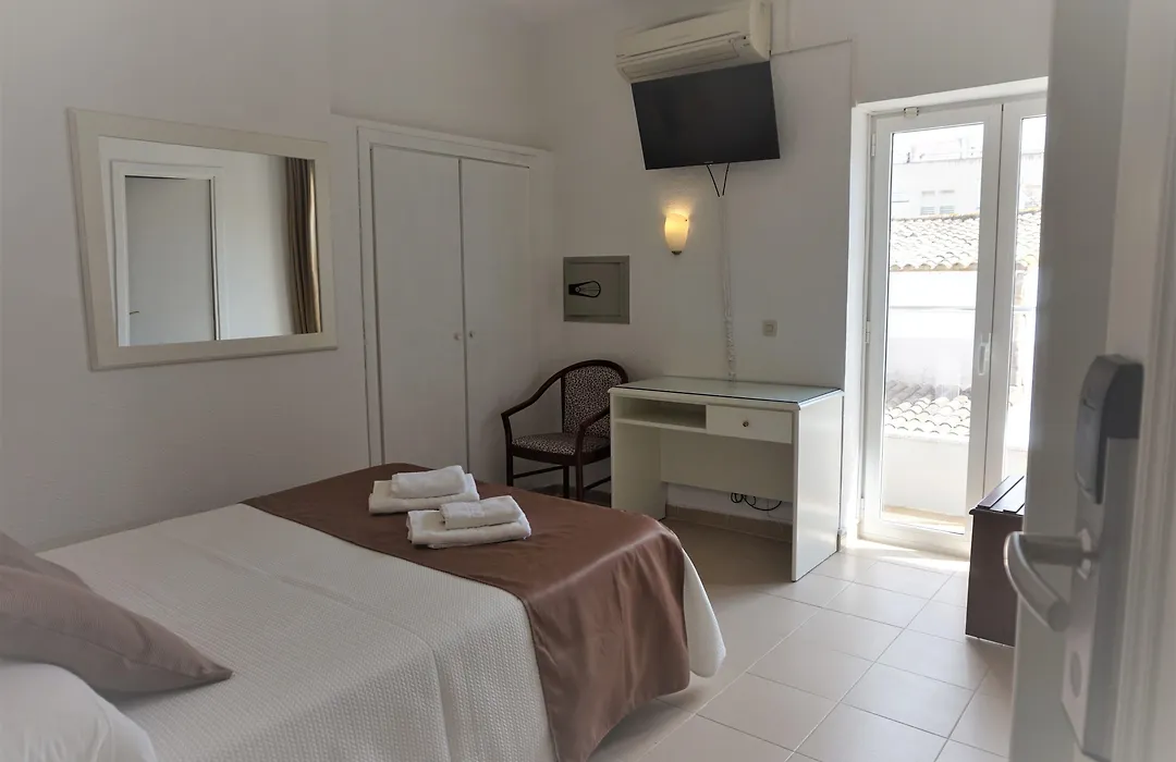Hotel Hermes-1