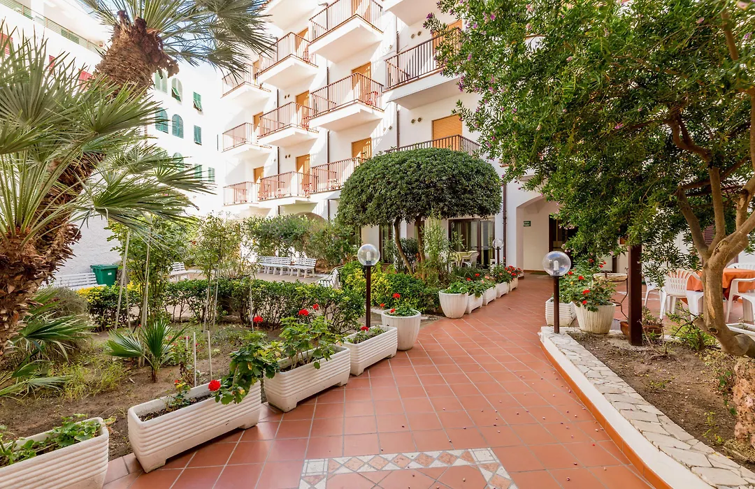 Hotel El Balear-1