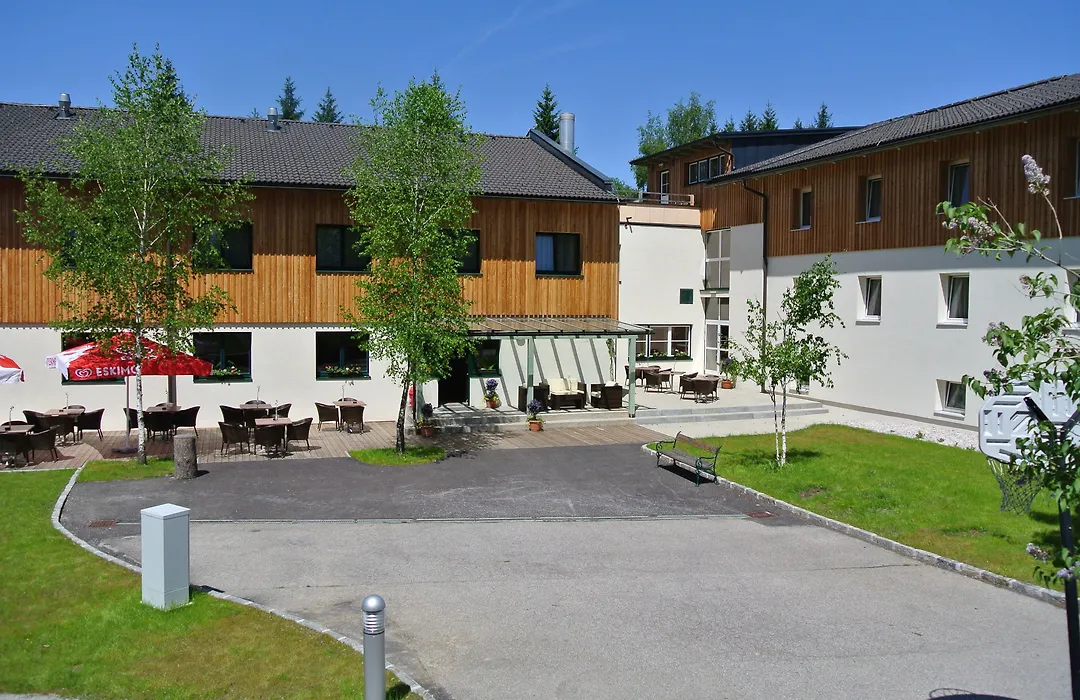 JUFA Hotel Bad Aussee-1