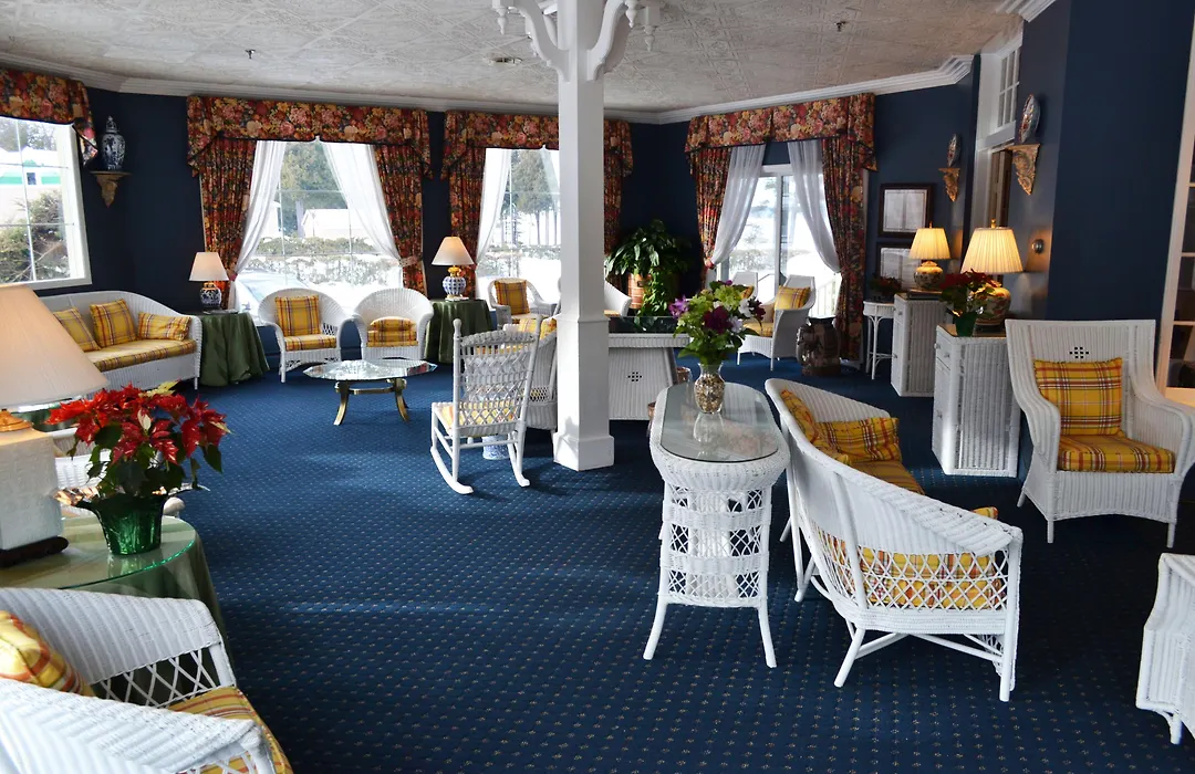 Stafford'S Bay View Inn-1