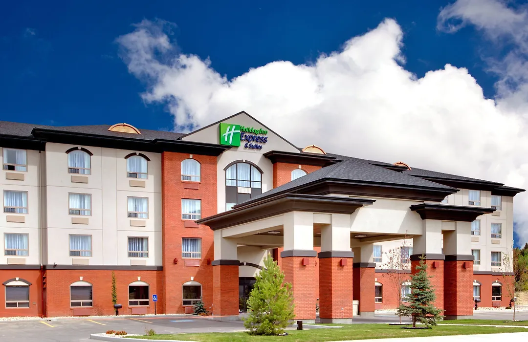 Holiday Inn Express & Suites Whitecourt By Ihg-1