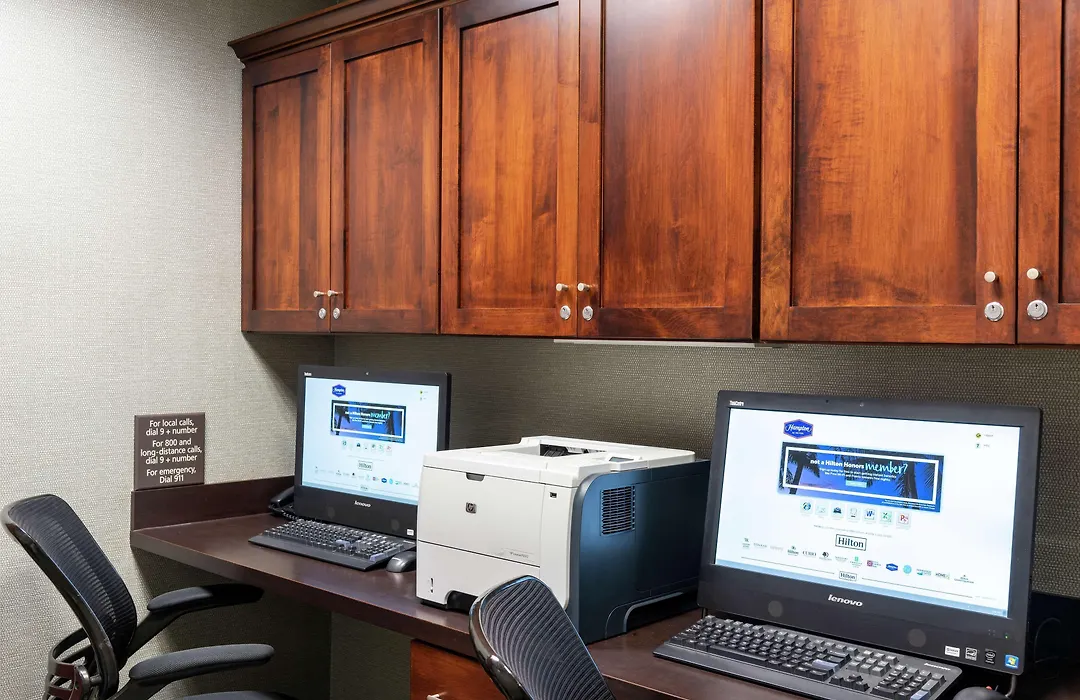 Hampton Inn & Suites Marshalltown-1