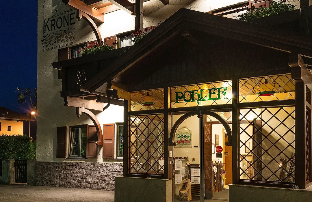 Hotel Krone Tirol-1