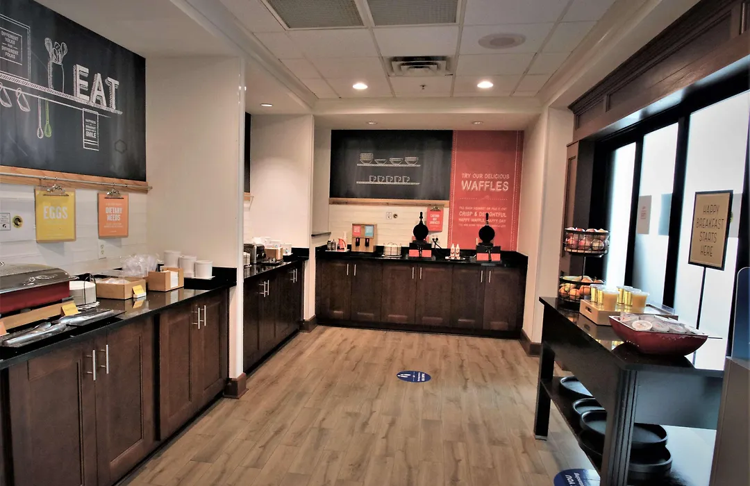 Hampton Inn & Suites Jacksonville Beach Boulevard/Mayo Clinic-1