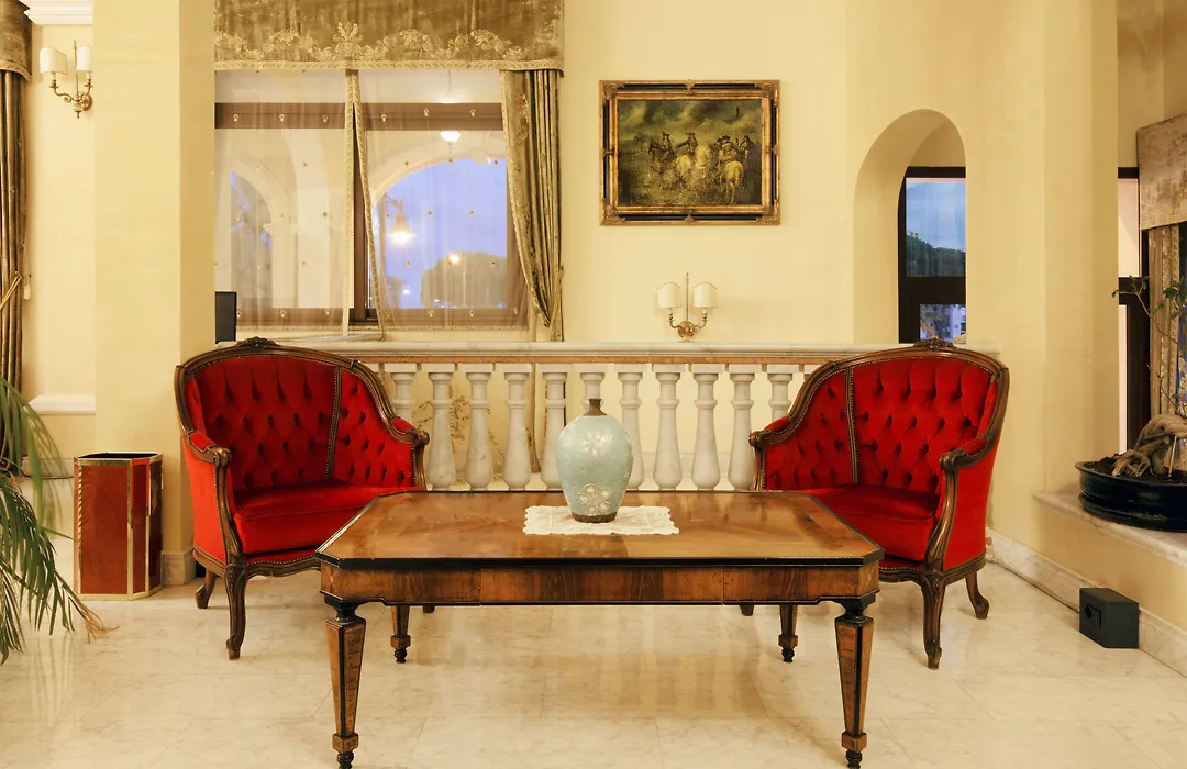 Grand Hotel President-1