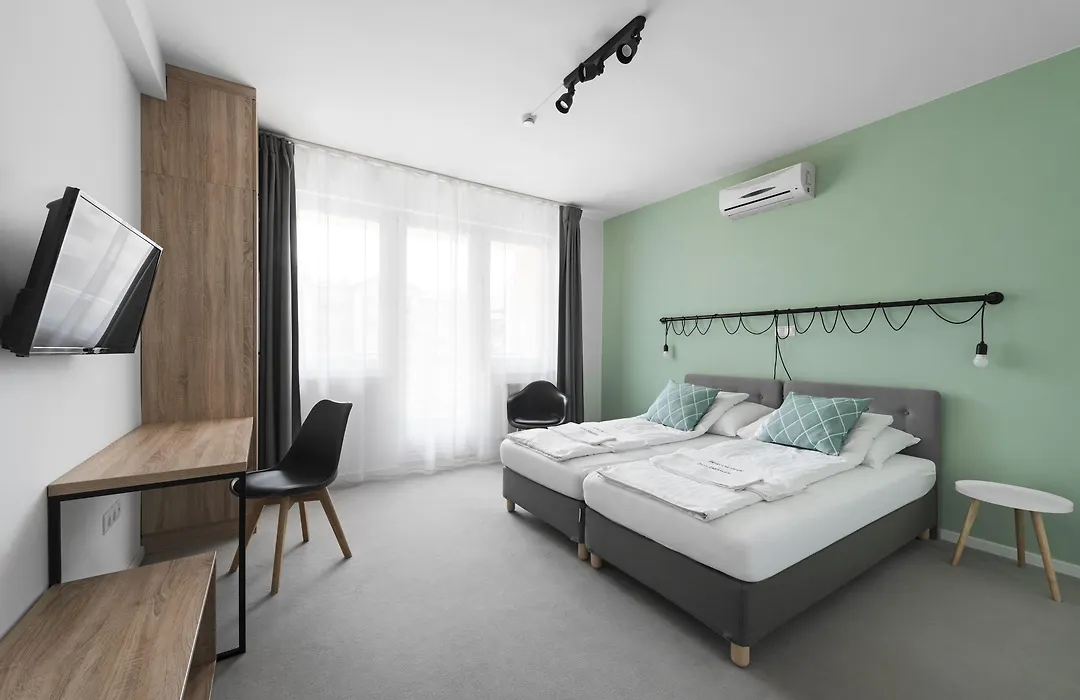 Chesscom Hotel-1