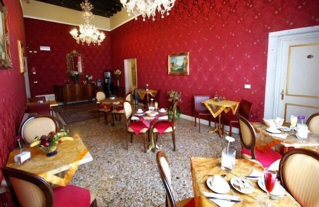 Hotel San Maurizio-1