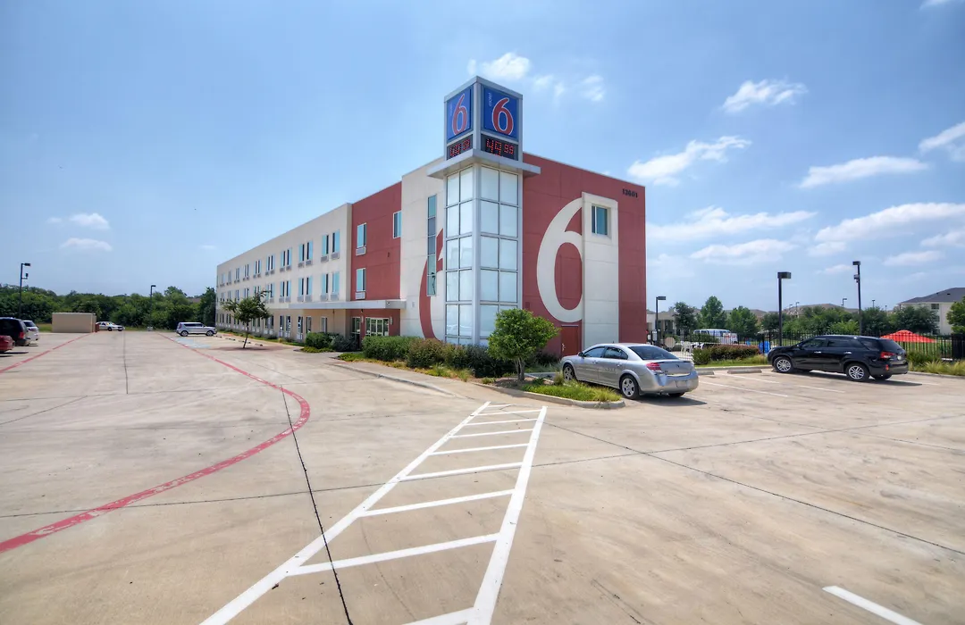 Motel 6-Roanoke, Tx - Northlake - Speedway-1
