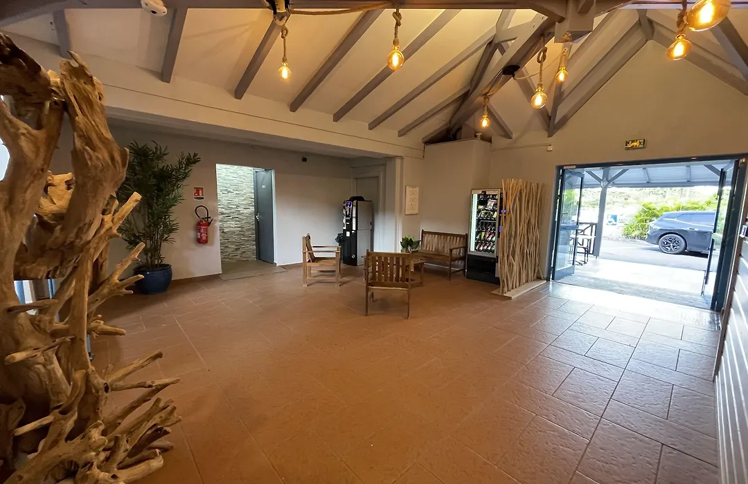 Karaibes Hotel-1
