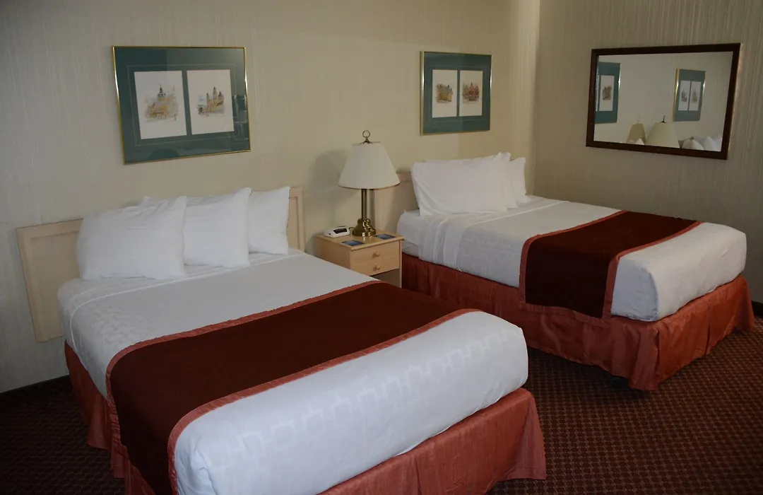Travelodge By Wyndham Lethbridge-1