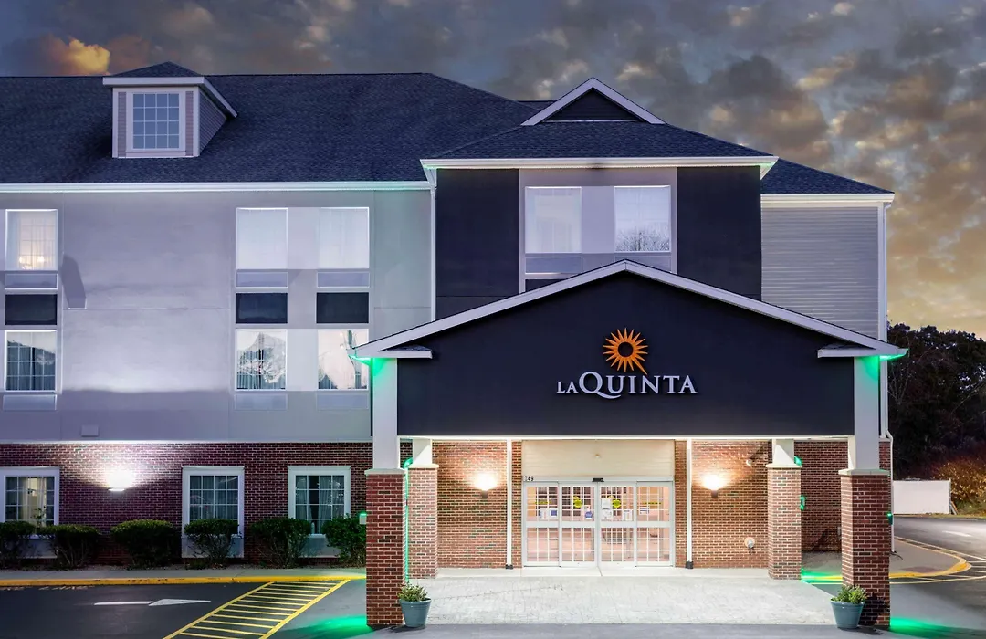 La Quinta By Wyndham Ely-1