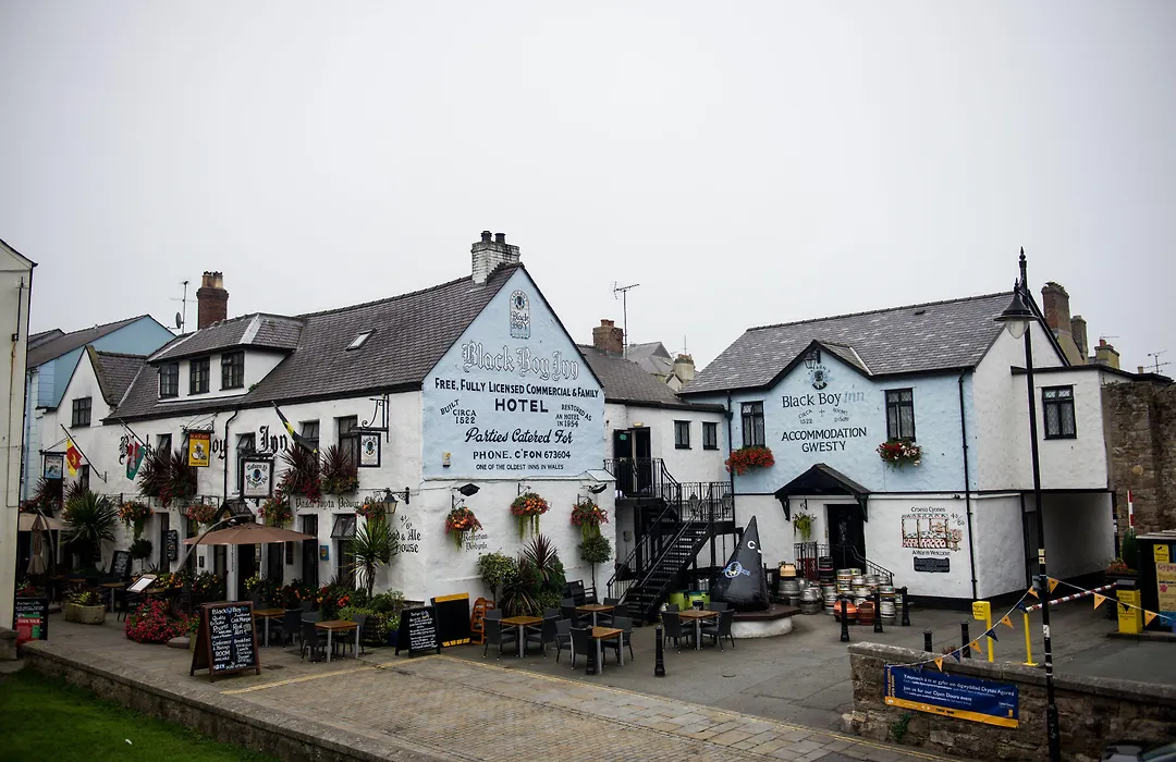 The Black Boy Inn-1