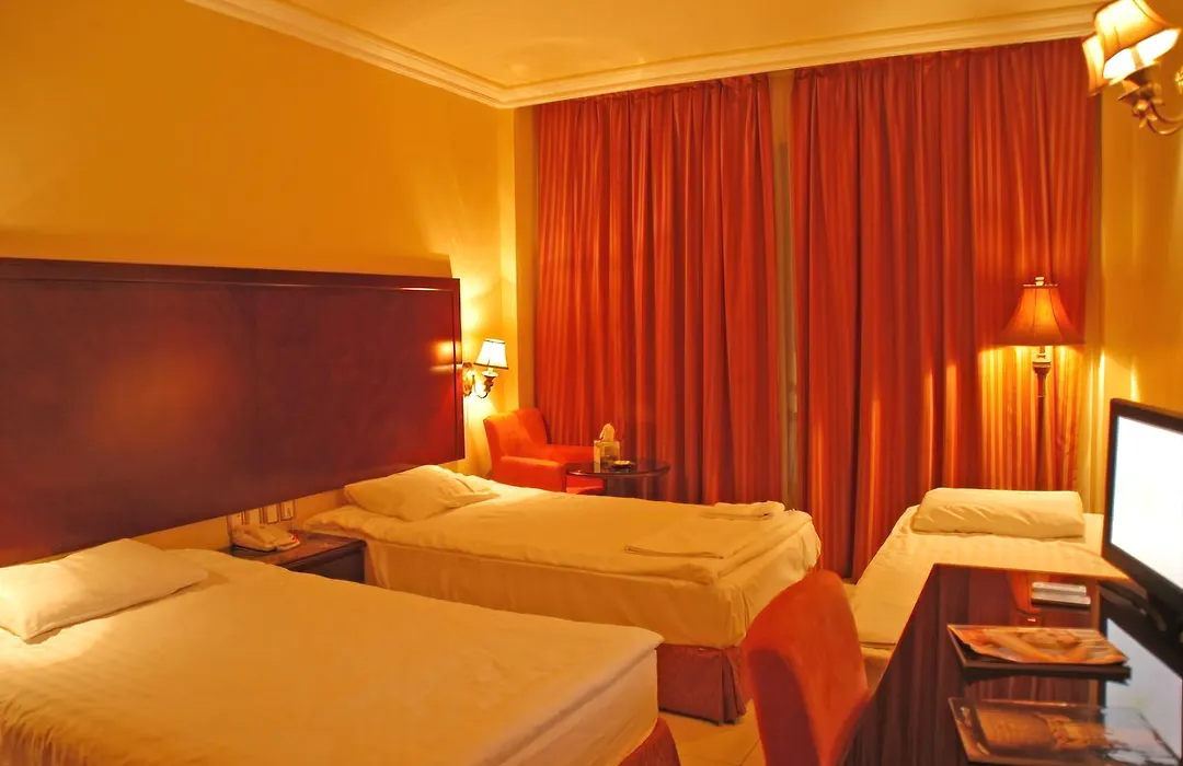 Captain'S Hotel-1