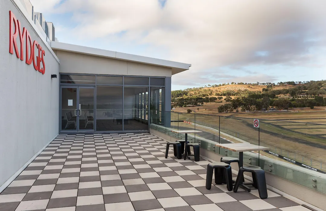 Rydges Mount Panorama Bathurst-1