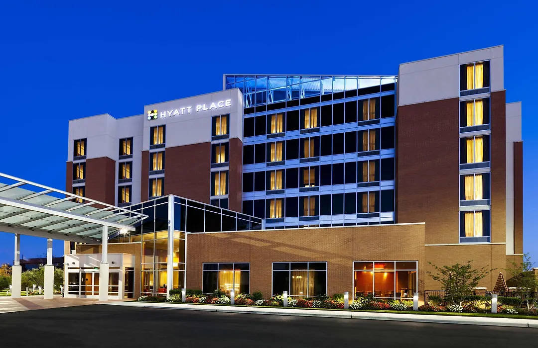 Hyatt Place Garden City-1