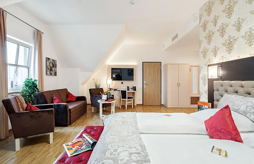 Hotel Rappen Rothenburg Ob Der Tauber-1