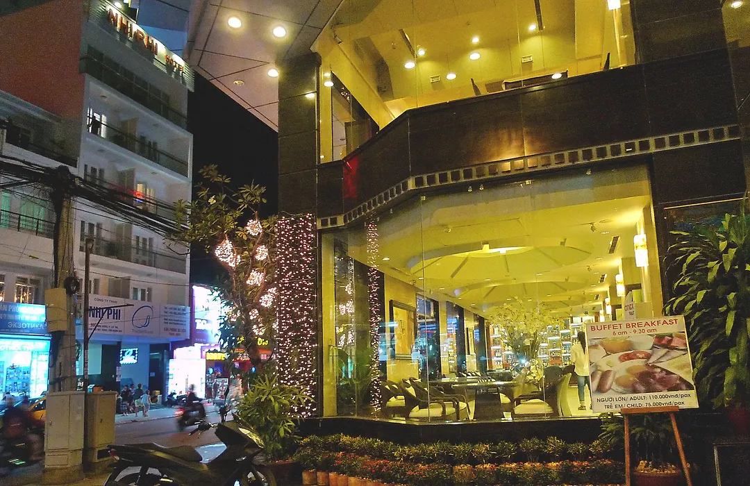 Asia Paradise Hotel-1