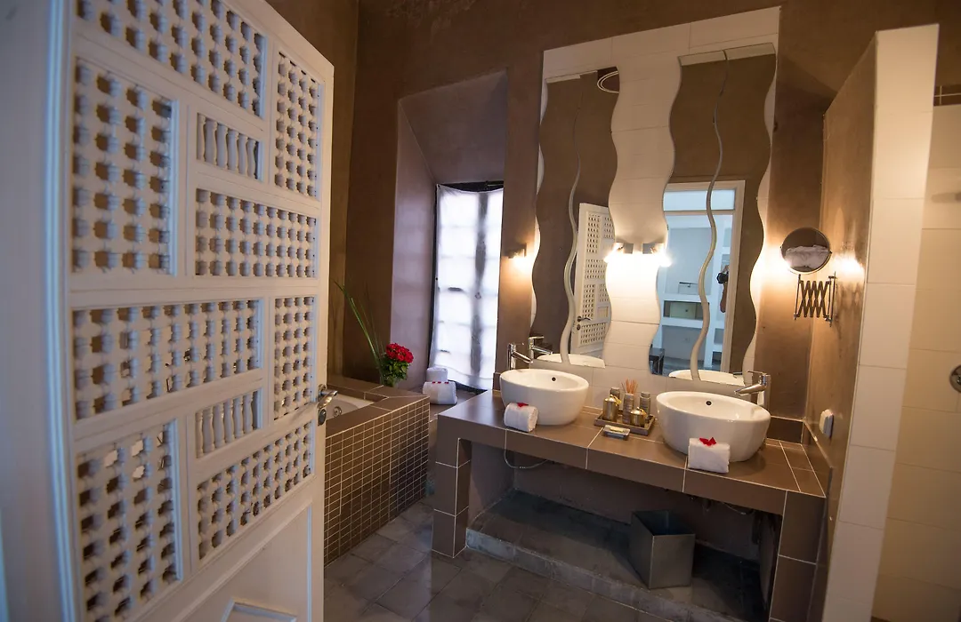 Riad Villa Wengé&Spa-1