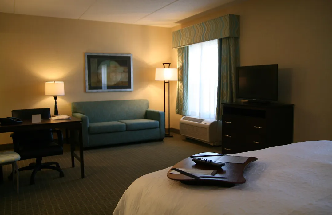 Hampton Inn & Suites Wilkes-Barre-1