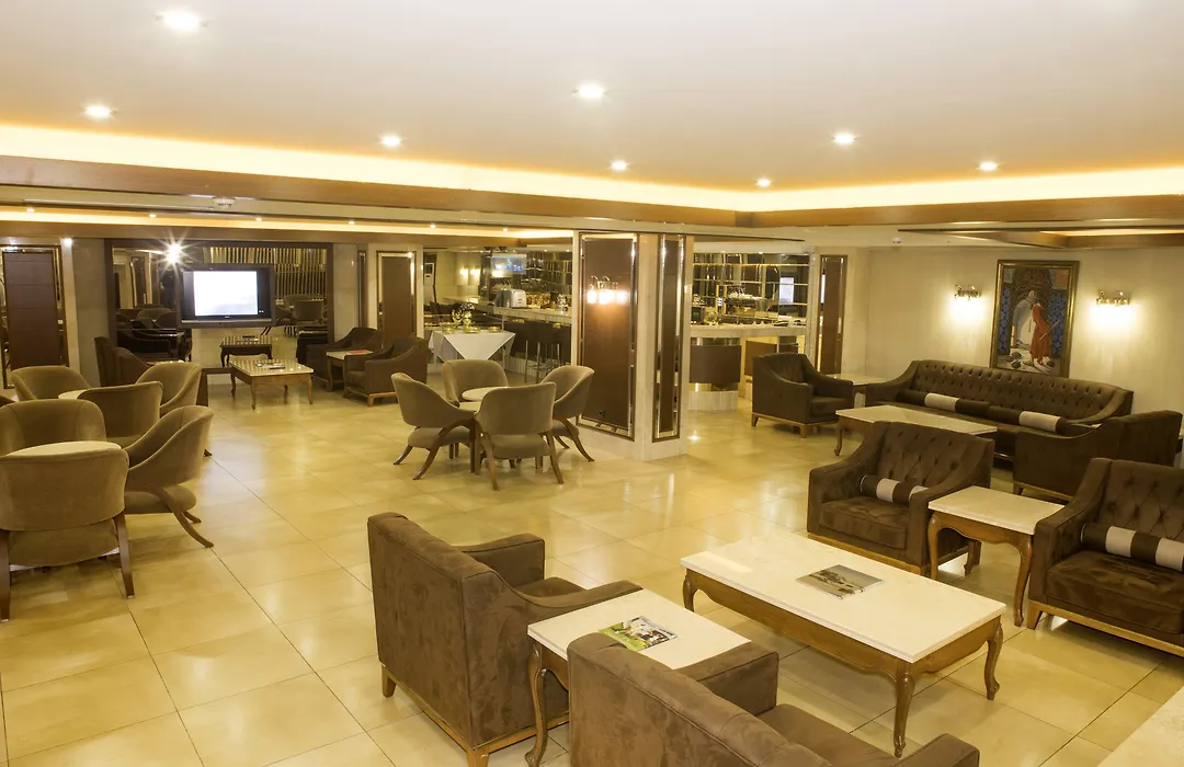 Martinenz Hotel Old City-1