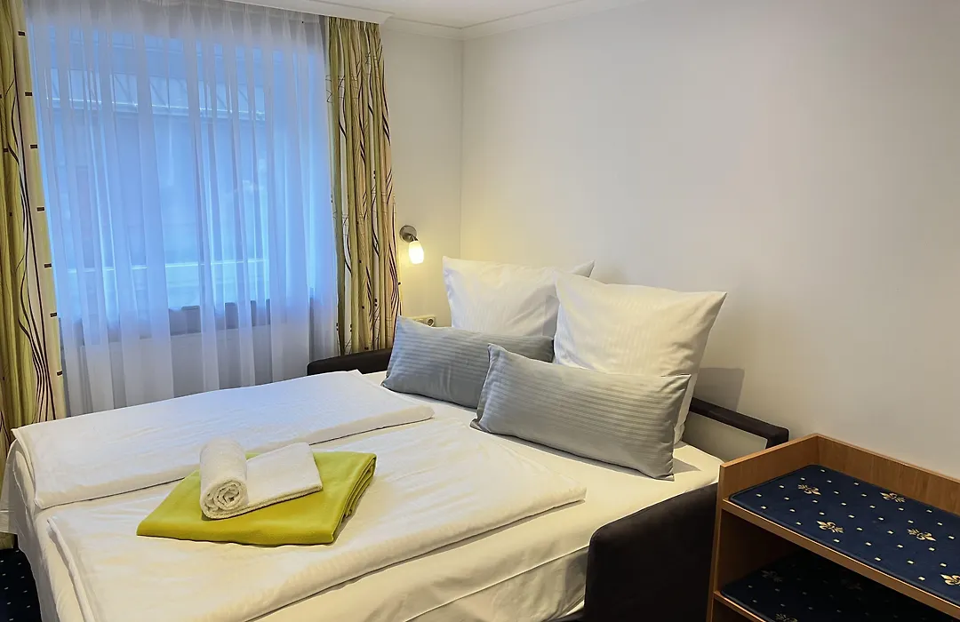 Hotel Post - Regionales Grosses Fruehstuecksbuffet - Auch Gf & Lf-1