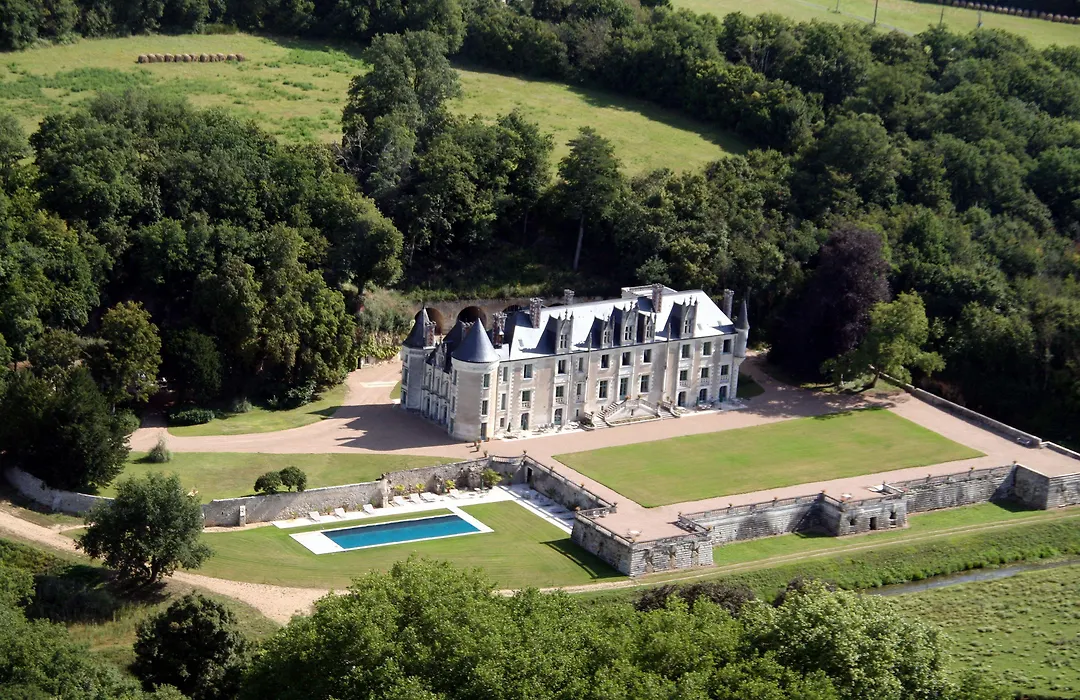 Chateau Des Arpentis-1