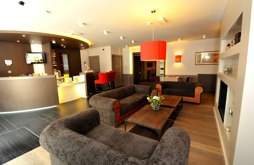 Logis Hotel Le Central-1