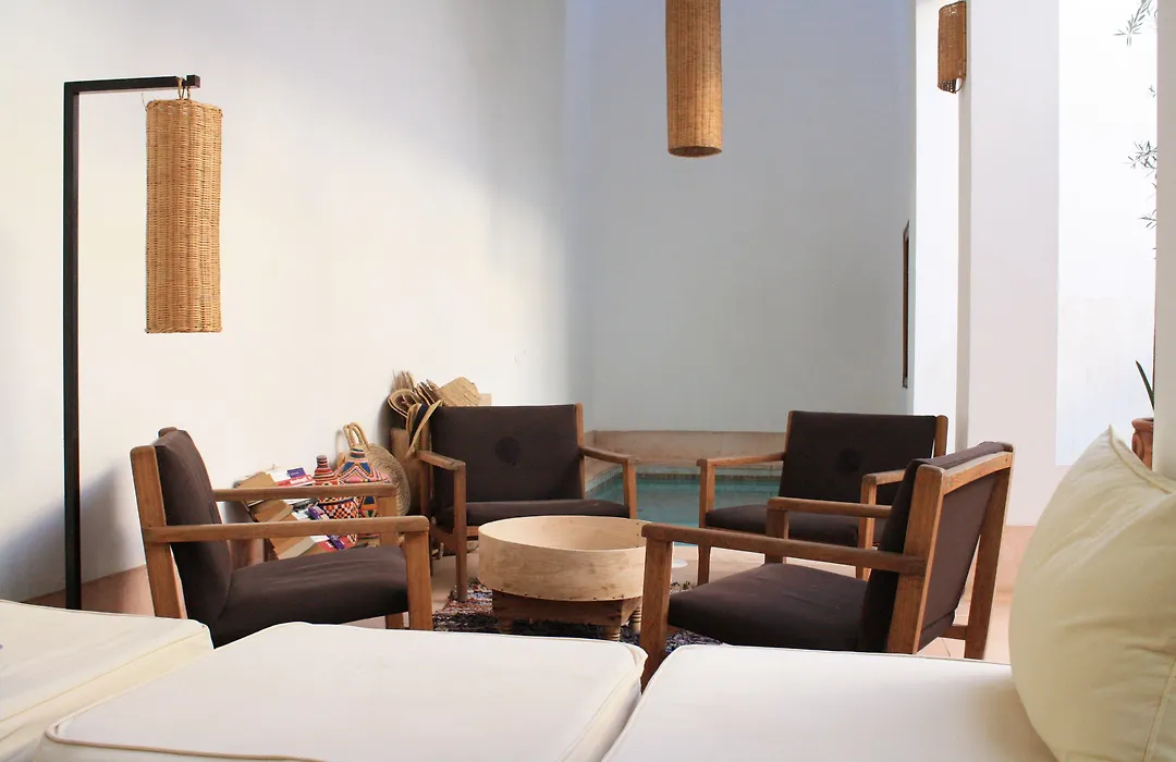 Riad Up-1