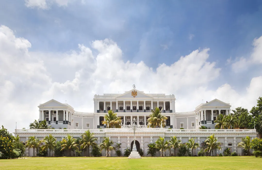 Taj Falaknuma Palace-1