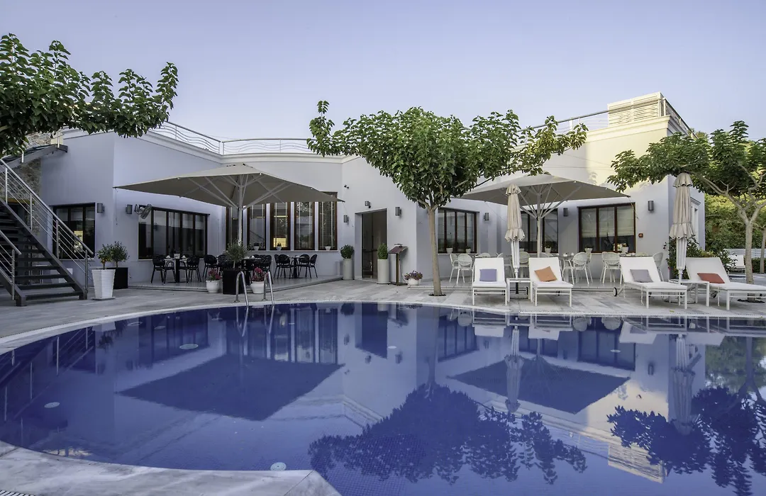 La Mer Deluxe Hotel&Spa-1