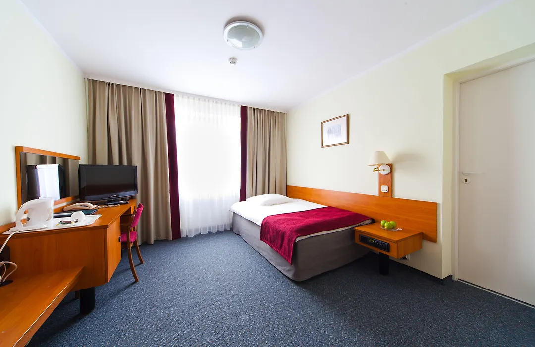 Hotel IOR-1